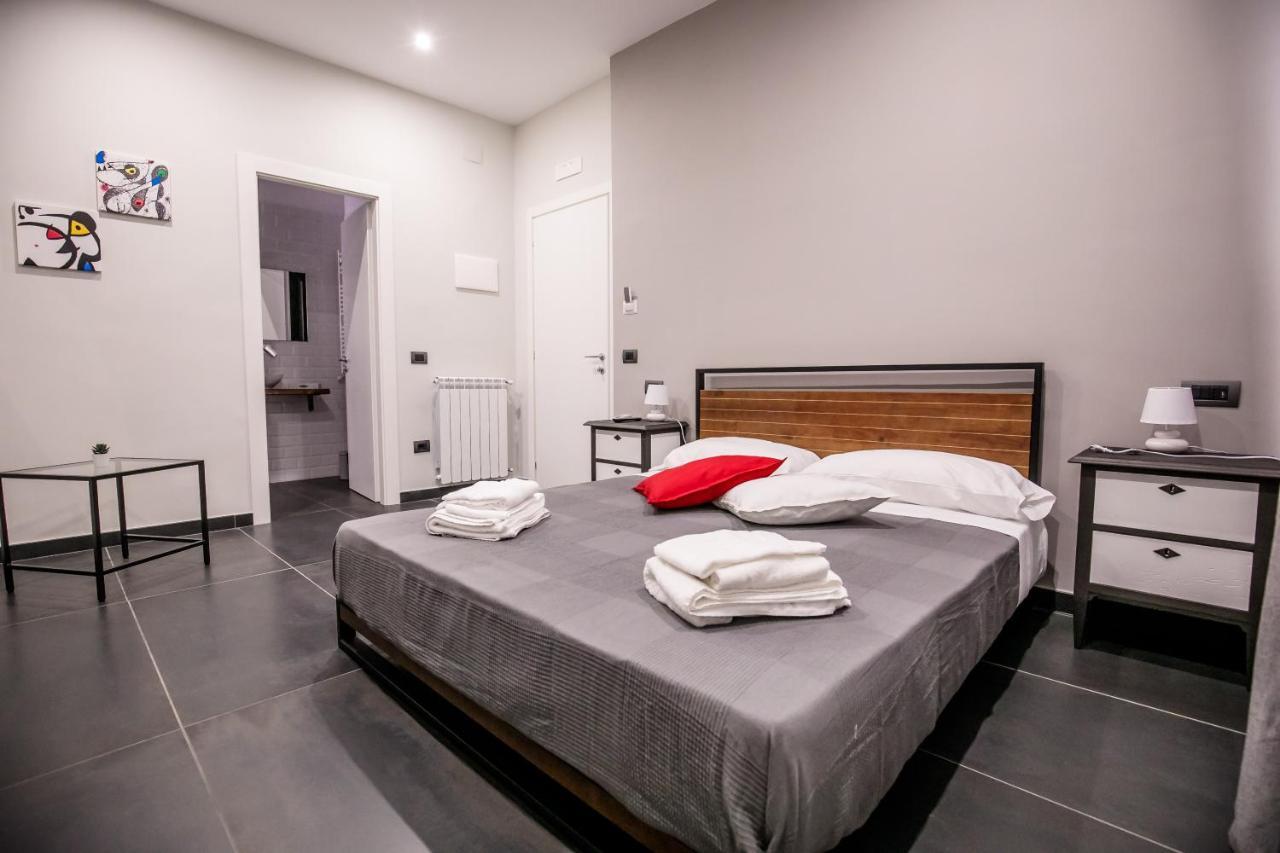 Medusa Cilea Guest House Νάπολη Εξωτερικό φωτογραφία