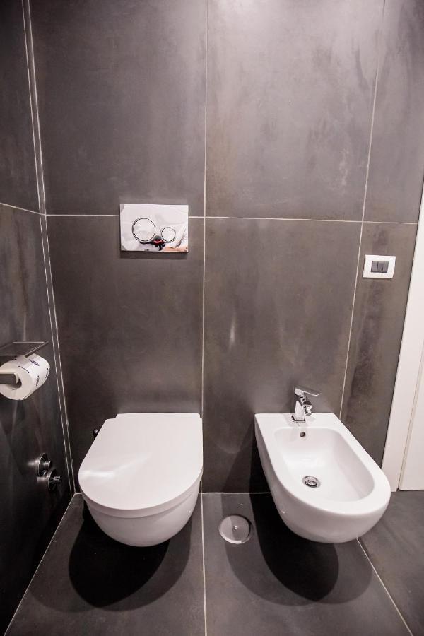 Medusa Cilea Guest House Νάπολη Εξωτερικό φωτογραφία